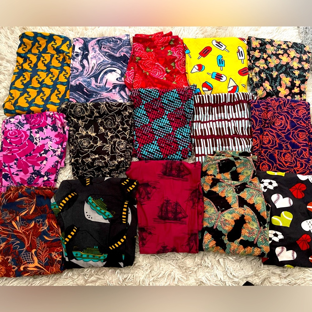 Lot of 15 lularoe “unicorn” leggings